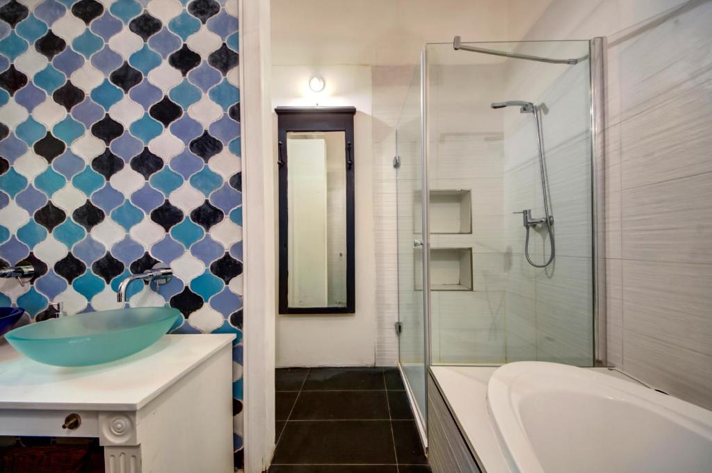 Koupelna v ubytování Boho Rooms Sliema