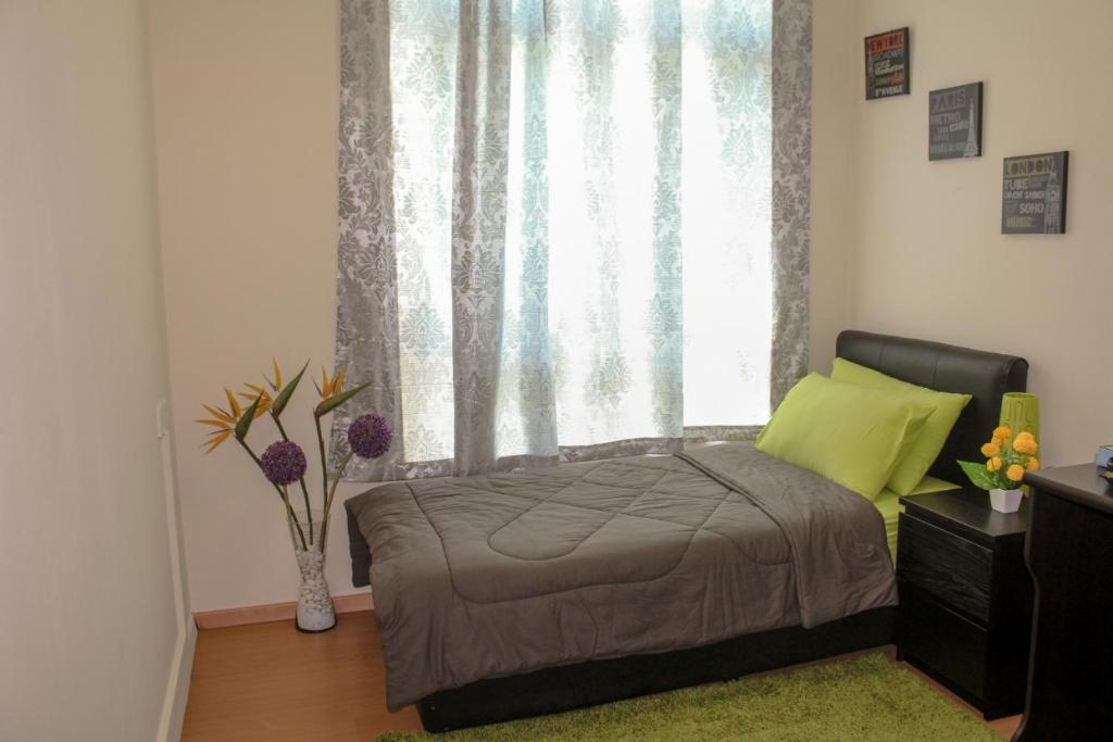 Staff Guest House - Resim 9