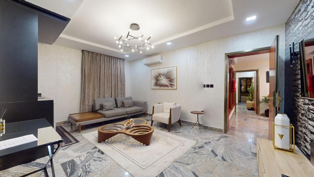 Posezení v ubytování YANNA APARTMENT BY KHALIQUES