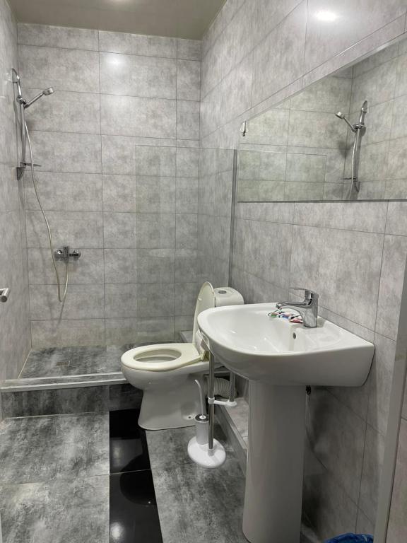 Koupelna v ubytování Hotel ERA