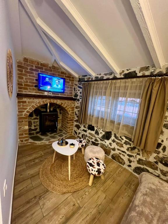 Patriko Mountain Chalet - 19