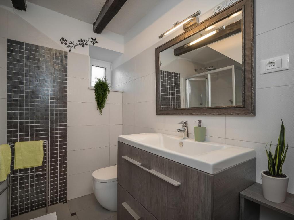 Fotografia z galérie ubytovania Holiday Home Bella by Interhome v destinácii Dobrinj