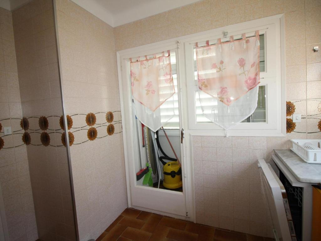 Fotografia z galérie ubytovania MORÉ I 1 DRTA - Apartamento con vistas al mar, barrio tranquilo con jardín. - ES-228-54 v destinácii Llança