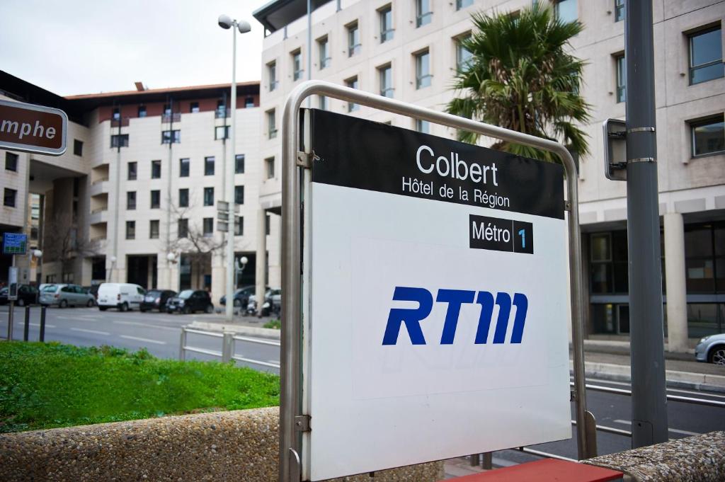 Staycity Aparthotels Marseille Centre Vieux Port - Resim 31