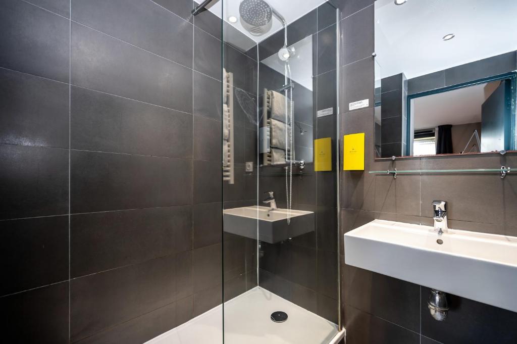 Staycity Aparthotels Marseille Centre Vieux Port - Resim 39