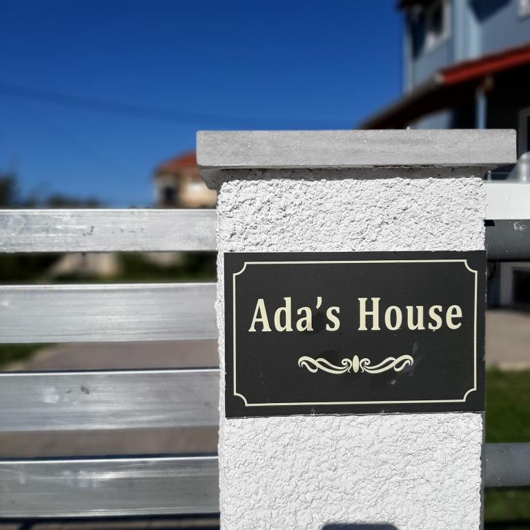 Certifikát, ocenenie alebo iný dokument vystavený v ubytovaní Ada's House