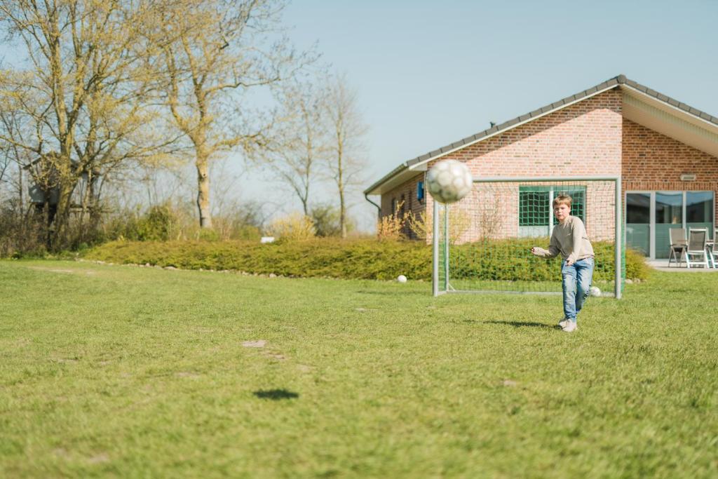 Zahrada ubytování Büdlfarm - Der Familien-Erlebnishof in Strandnähe