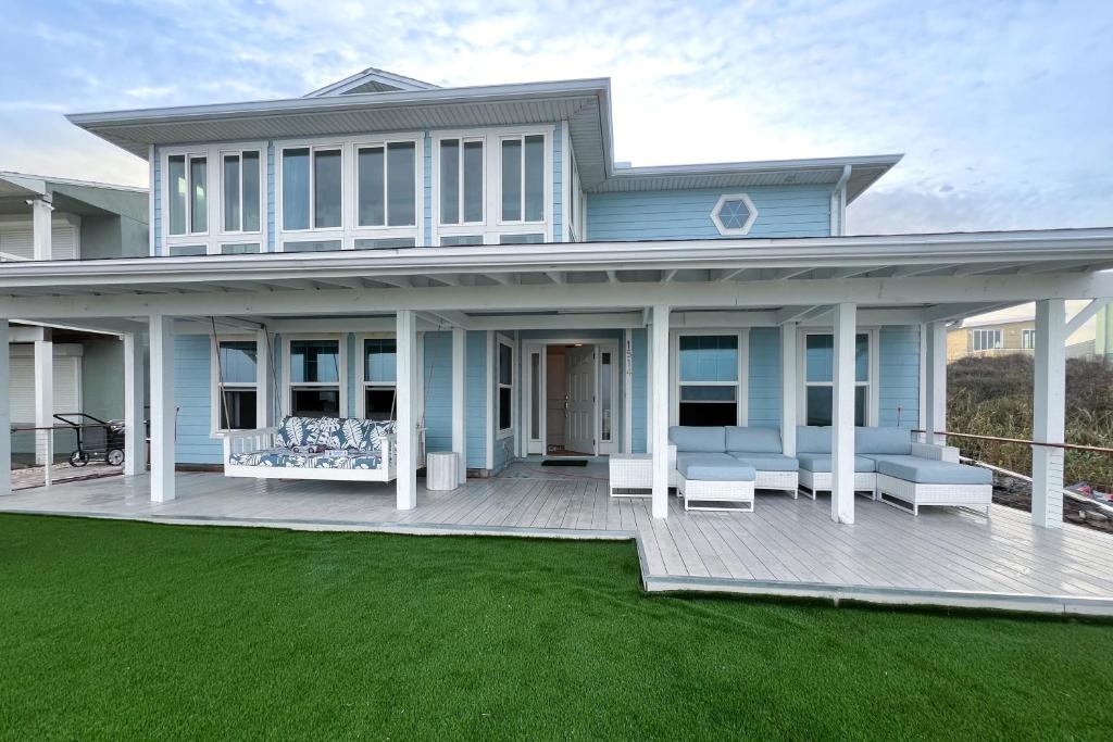 Sunny Side Up Surf Shack - Housity