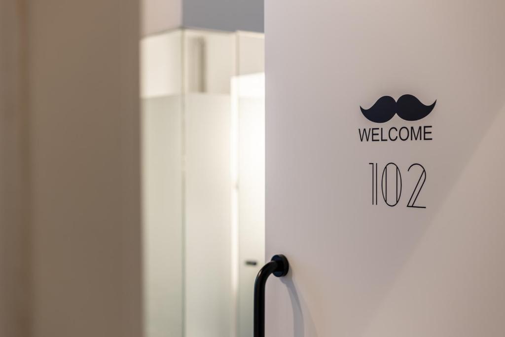 Antiguo Brondo Selfcheck-in Smart Rooms - Resim 17