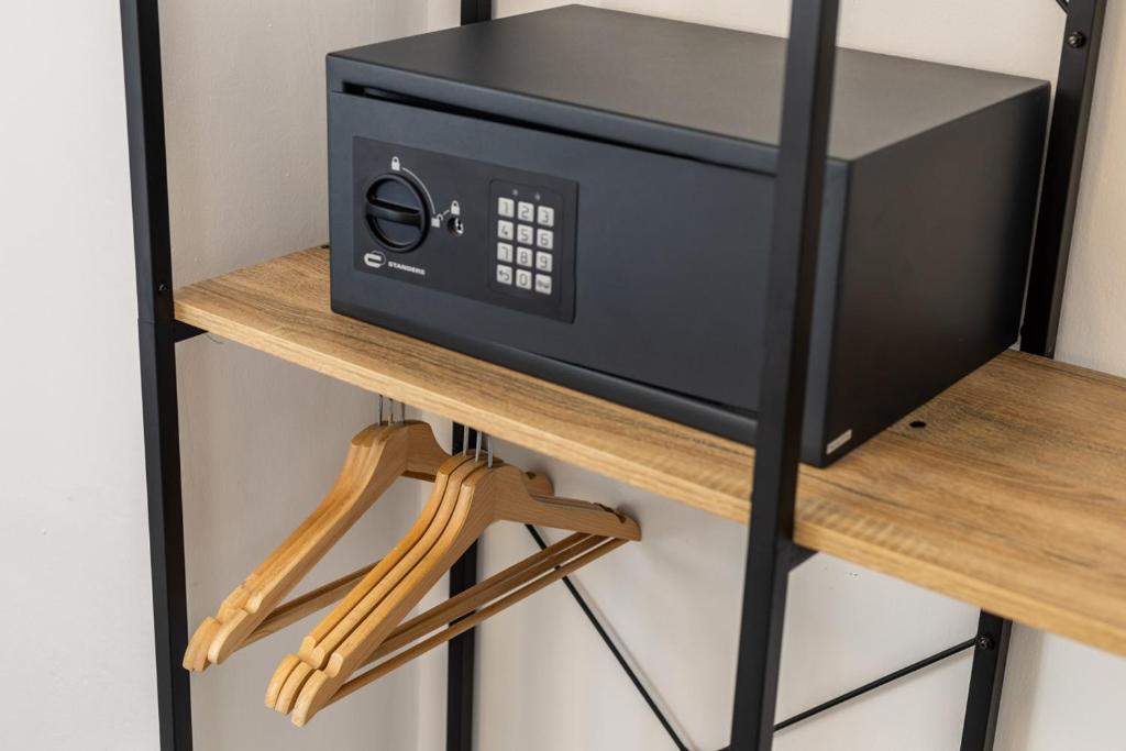 Antiguo Brondo Selfcheck-in Smart Rooms - Resim 12