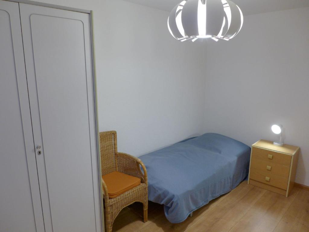 Postel nebo postele na pokoji v ubytování Apartment Résidence Maze B 10 by Interhome