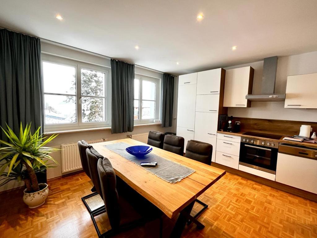 Kuchyň nebo kuchyňský kout v ubytování Luxury-Suites Traunsee