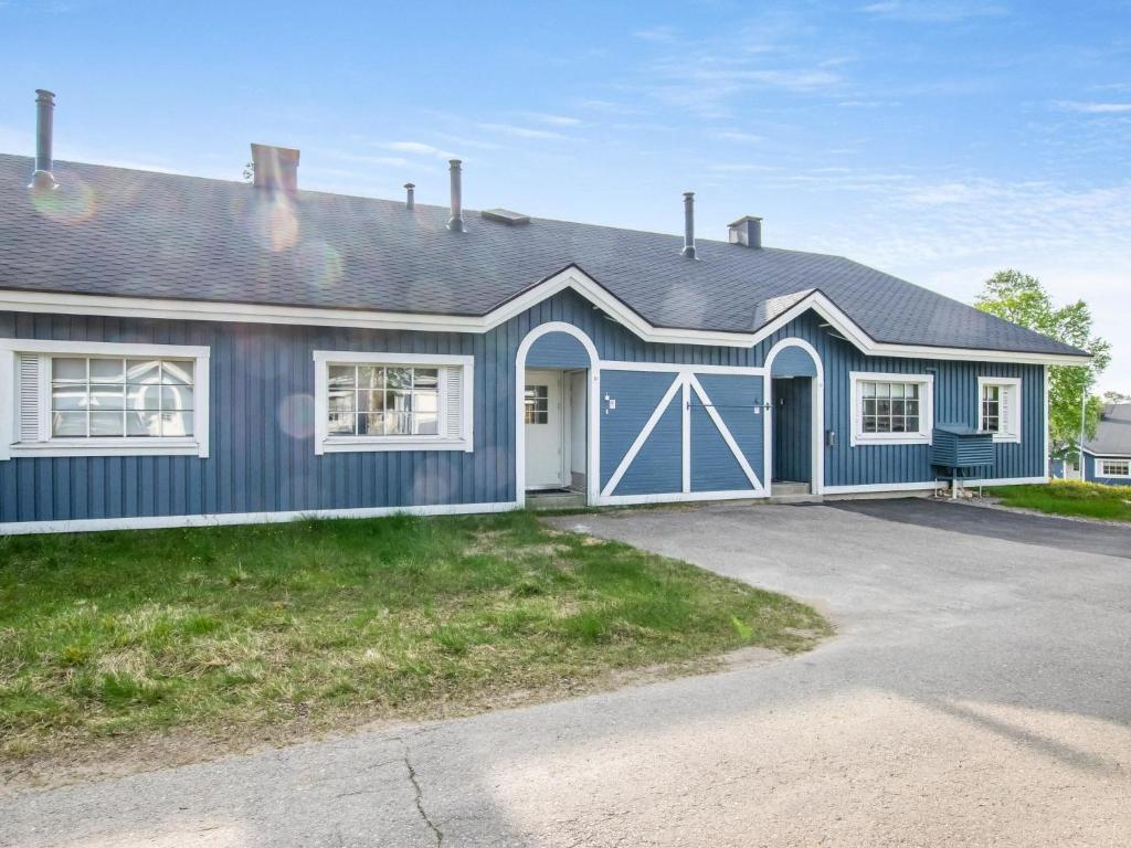 Budova, kde se prázdninový dům nachází