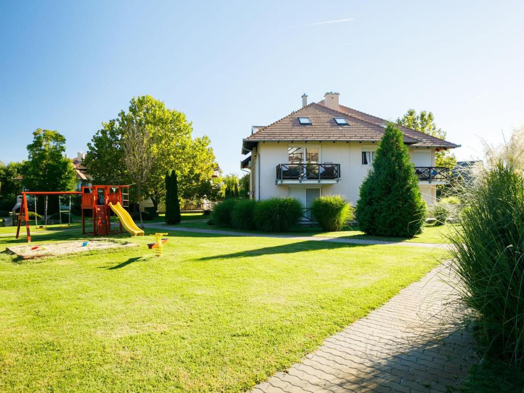 Studio Karen by Interhome 8237 Balatonőszöd kép - 1