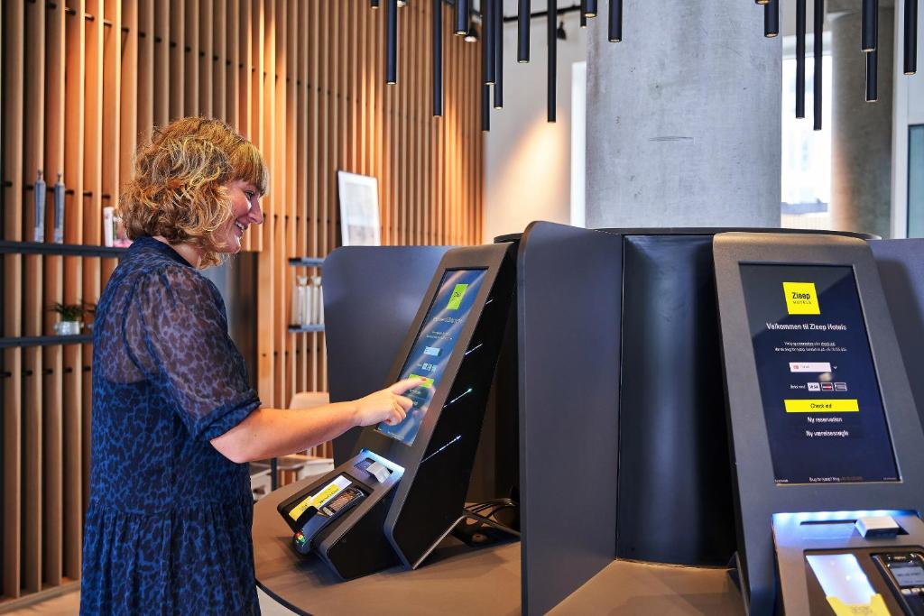 Zleep Hotel Lausanne-Chavannes - Resim 11