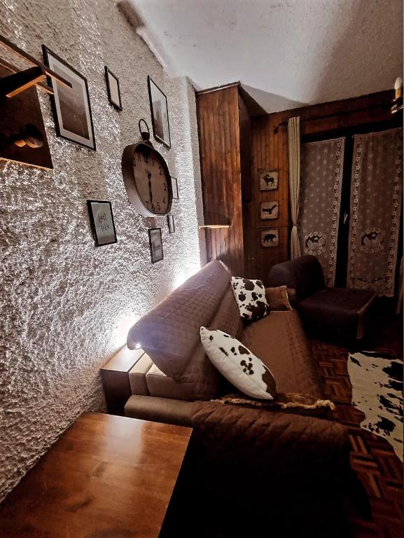 Posezení v ubytování CHALET LAVANDA San Giacomo di roburent