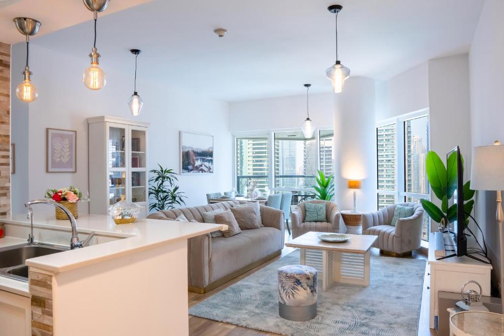 Posezení v ubytování Veluxa - Stylish 2 Bed with View