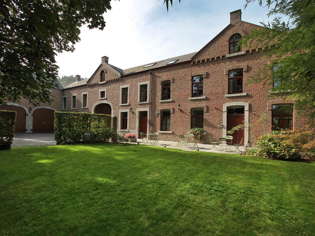 Zahrada ubytování Hôtel - Ferme du Château d'Ahin