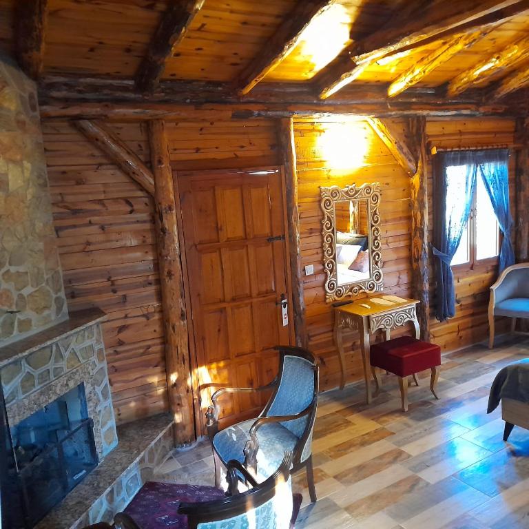 Posezení v ubytování Antalya Bodrum Kayası Dağ Oteli