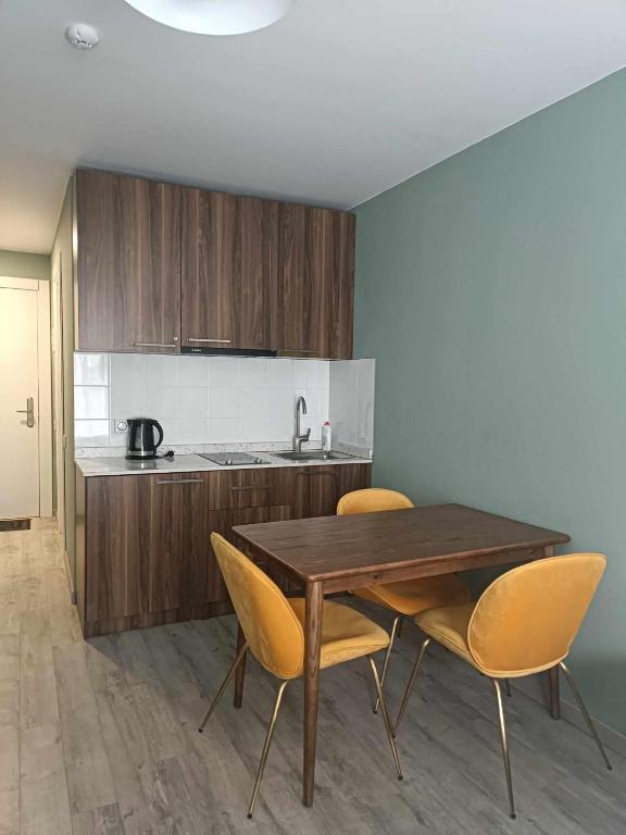 Kuchyň nebo kuchyňský kout v ubytování Новый Гудаури Loft 2