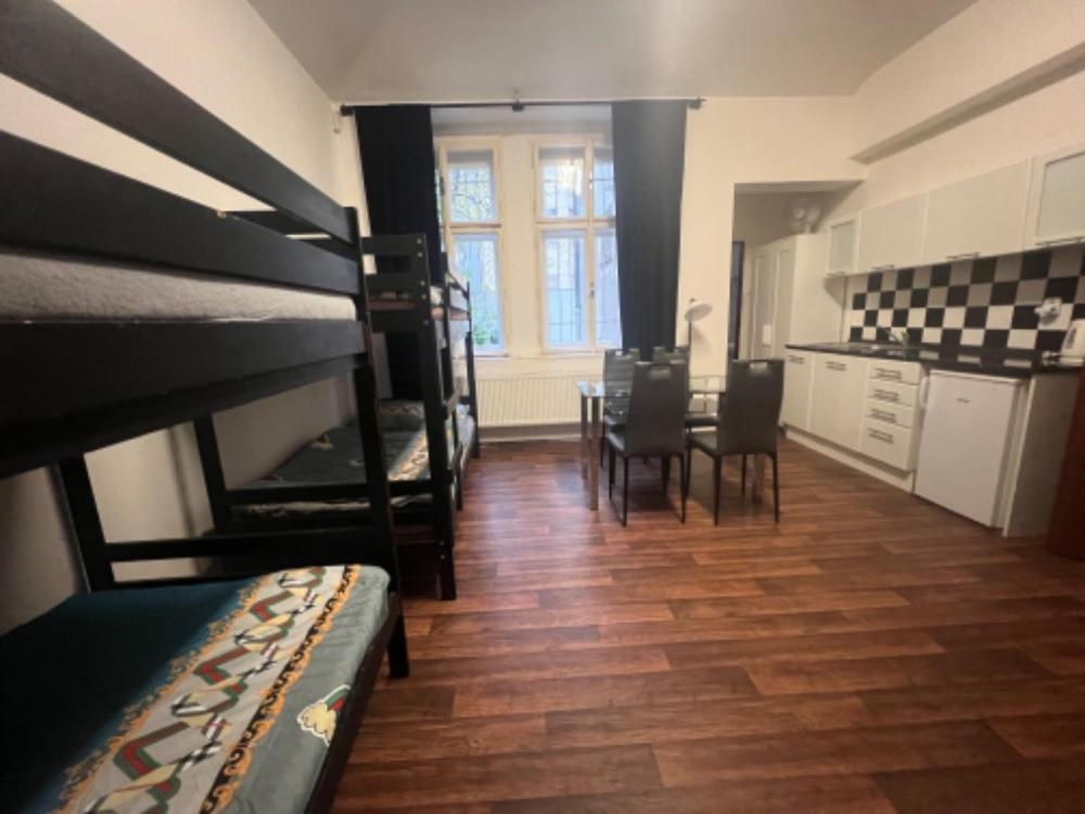 Kuchyň nebo kuchyňský kout v ubytování Apartment Moon