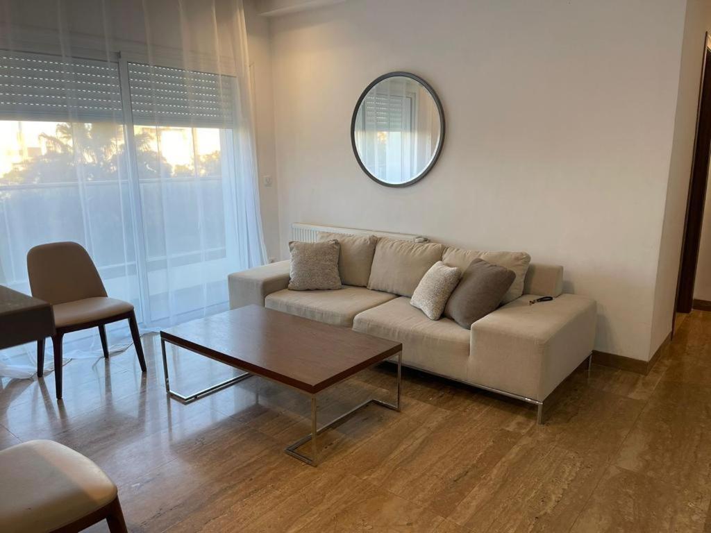 Appartement cosy 1 chambre et salon au jardin de carthage, Sidi Daoud