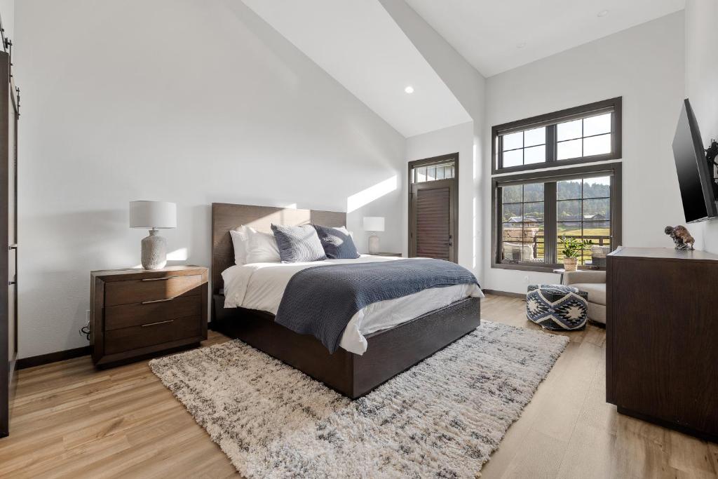 Rock Ranch Villas at Boulder Canyon Golf Club 4, Sturgis Updated