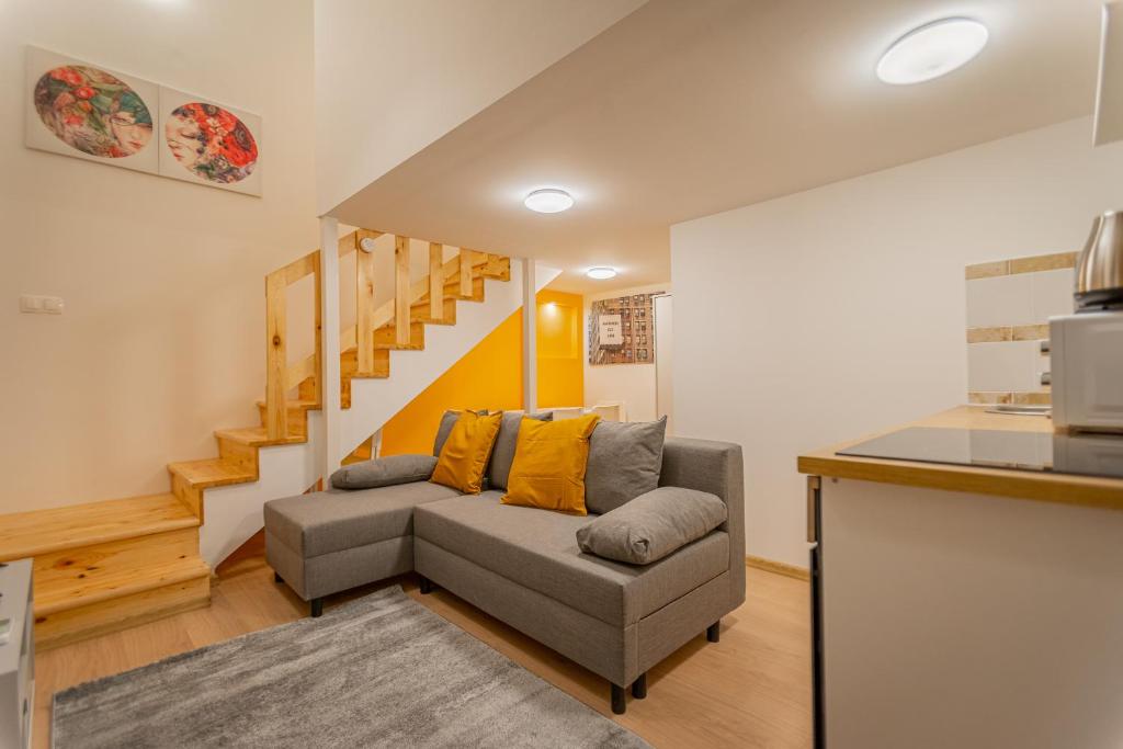 Cosy downtown flat in Budapest, Lisa 1072 Budapest, 15 Klauzál tér kép - 1