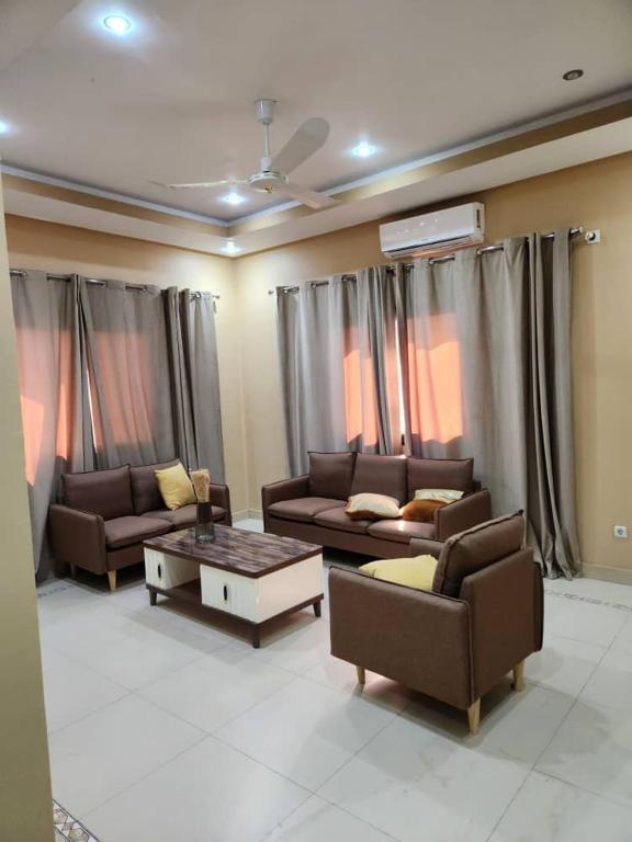 Apartment CITY HOLDING, Bamako, Mali