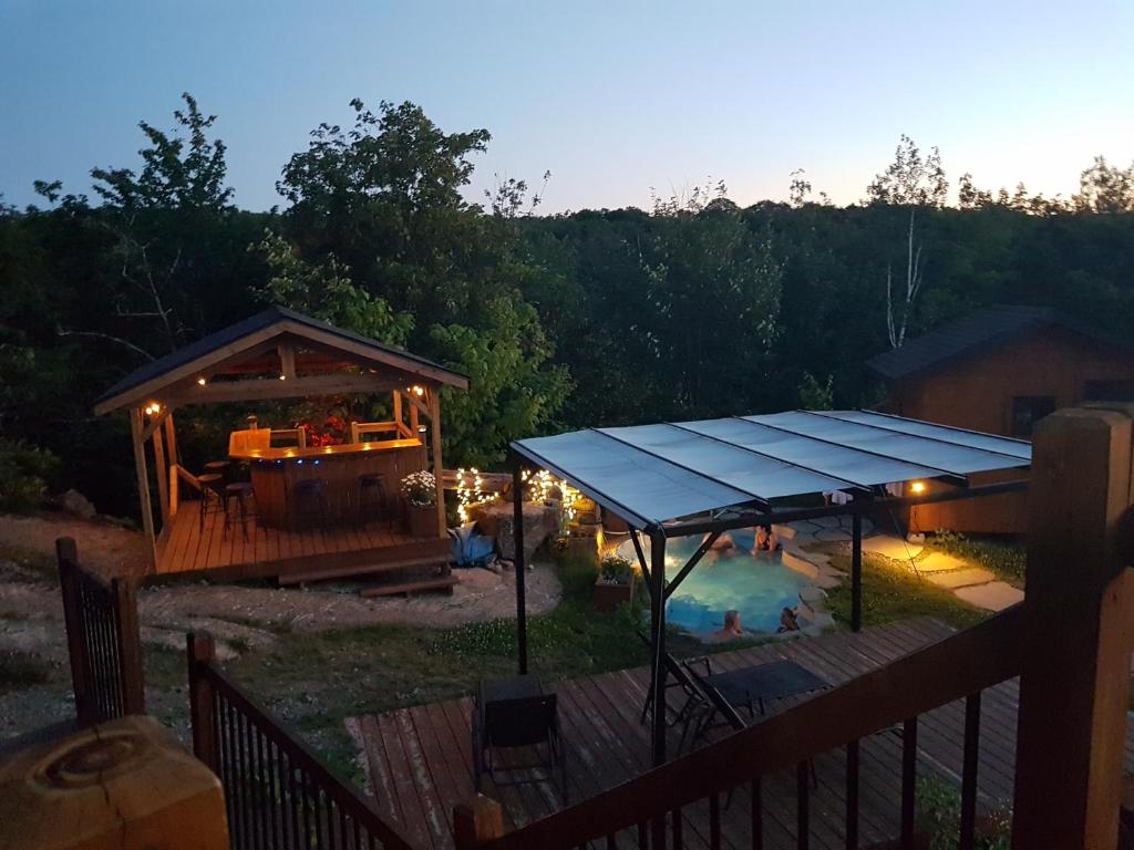 Foto dalla galleria di Éco Spa Highland a Grenville-sur-la-Rouge