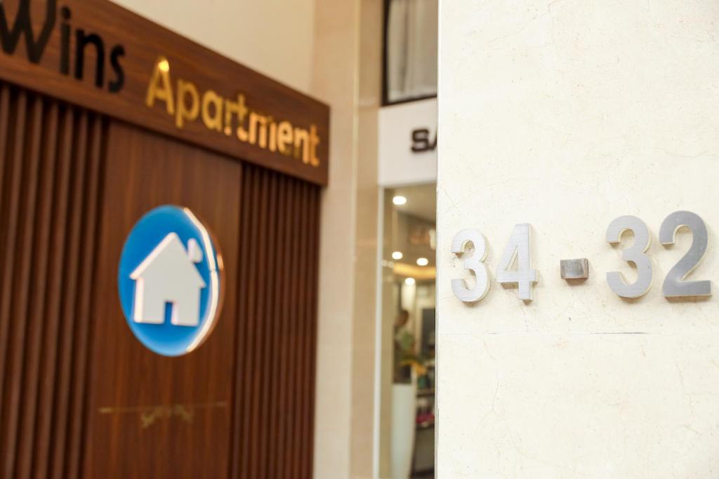 Certifikát, hodnocení, plakát nebo jiný dokument vystavený v ubytování Wins Apartment