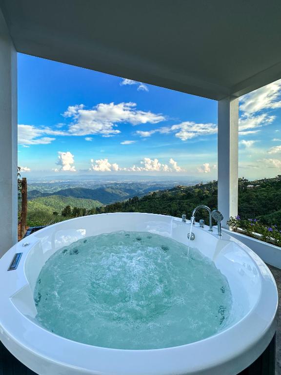 Üldine mäevaade või majutusasutusest Above The Clouds - Chiang Rai pildistatud vaade