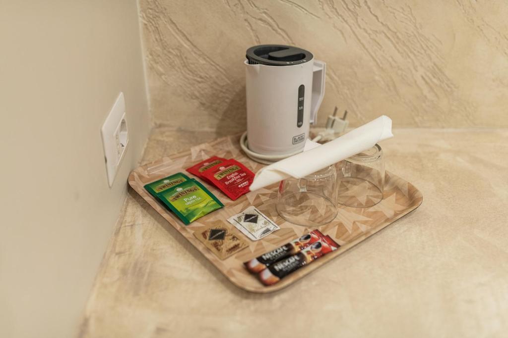 Top Floor Colosseo Guesthouse - 17