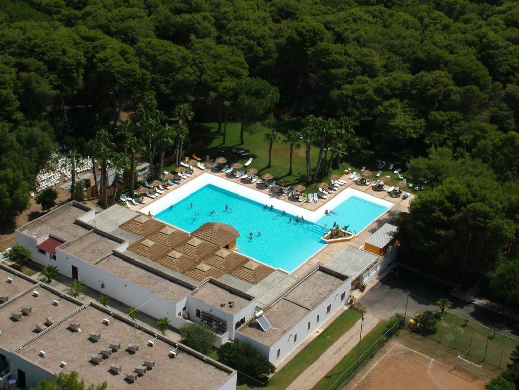 Bazén v ubytování Hotel Solara nebo v jeho okolí