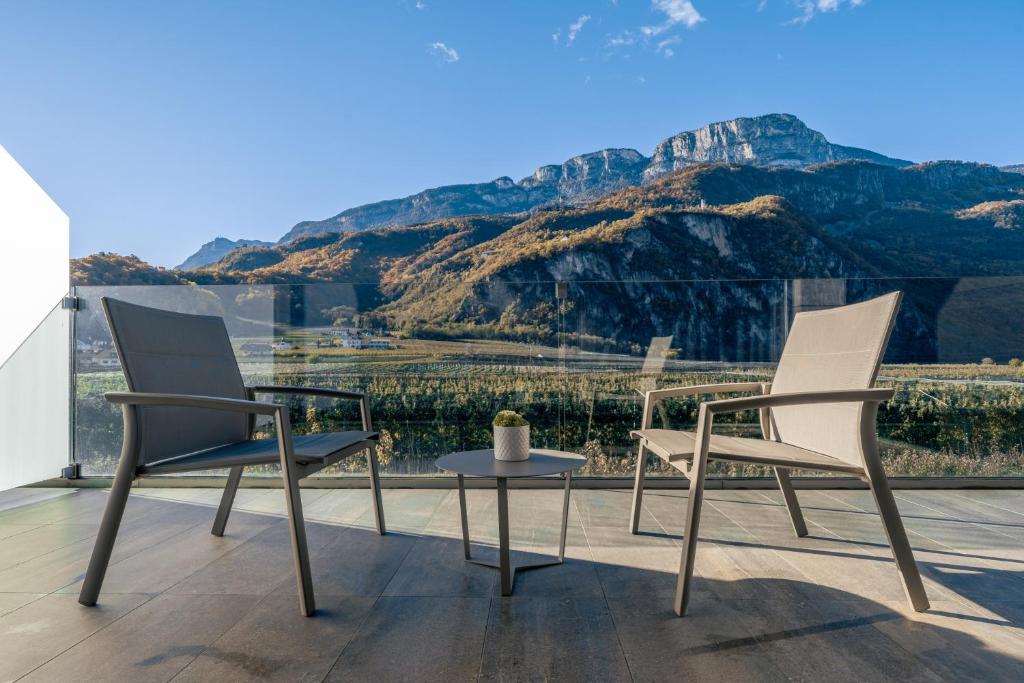 The Lodge Sporthotel - Golfclub Eppan - Deluxe Double Or Twin Room With Mountain View
