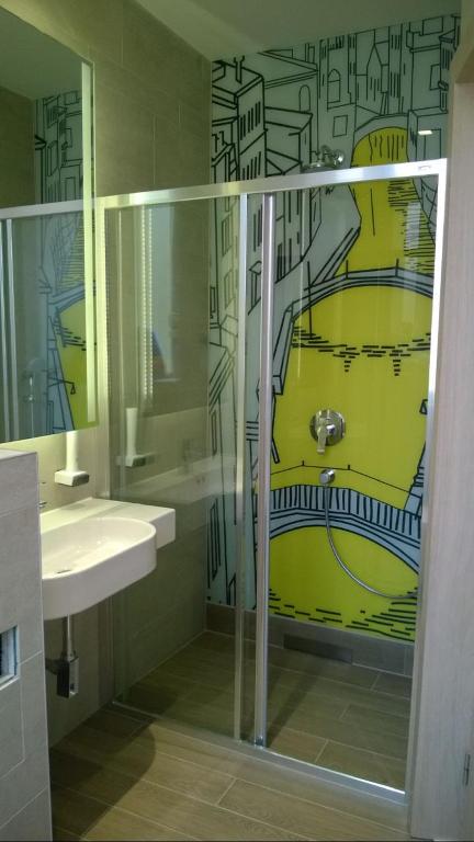 Hotel Cosmopolit - 