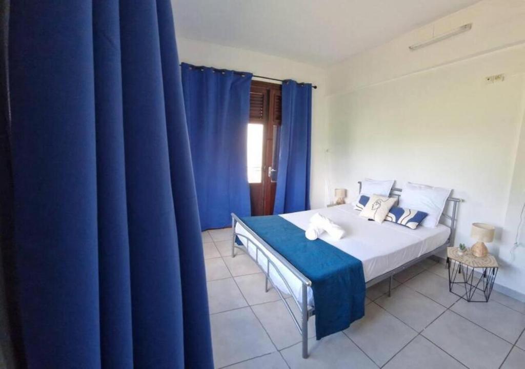 Postel nebo postele na pokoji v ubytování Maïlly - Charmante villa T5 avec piscine - Empire House