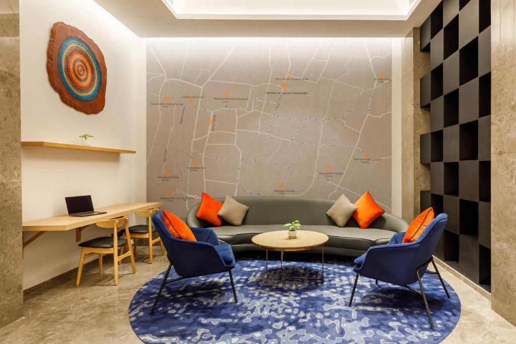 Posezení v ubytování Holiday Inn Express Kathmandu Naxal by IHG
