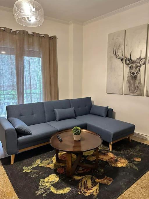 Cozy Apartment at Gazi Square