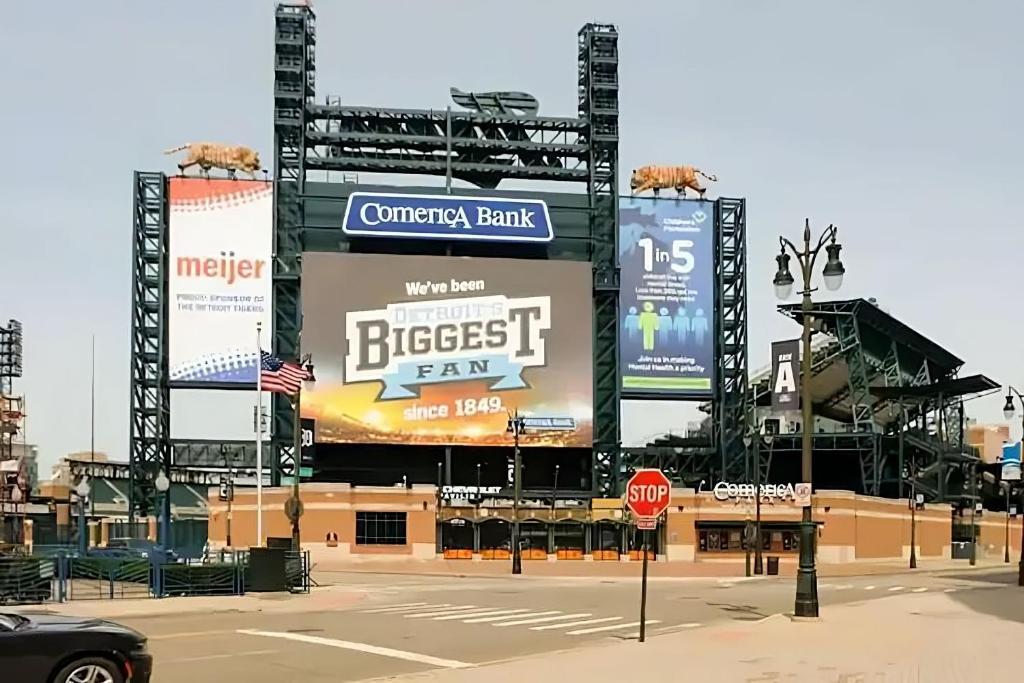 Amazing 1 BR Apt In City Center photo