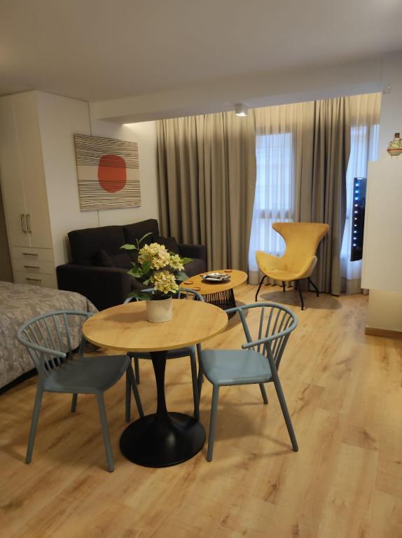 Część wypoczynkowa w obiekcie Apartamentos Leonor