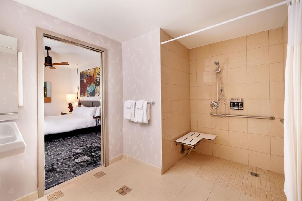The Barnes San Francisco, Tapestry Collection by Hilton - 