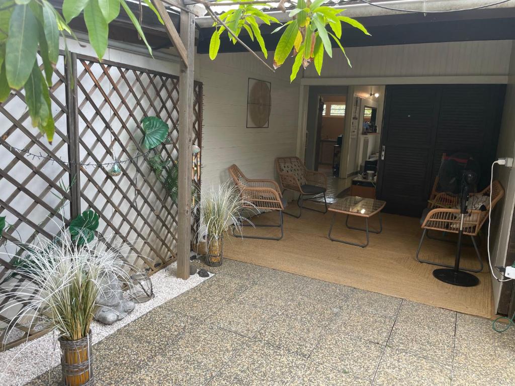 Patio nebo venkovní prostory v ubytování Lagon, Plage & Détente à La Saline les bains