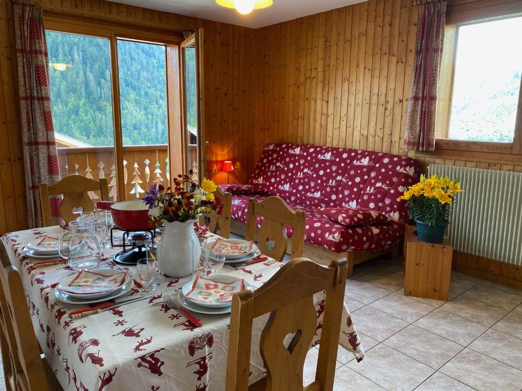 Fotografia z galérie ubytovania Charmant appartement à Châtel, proche du centre avec Multi Pass été 2024 à 3€/jour/personne - FR-1-693-35 v destinácii Châtel