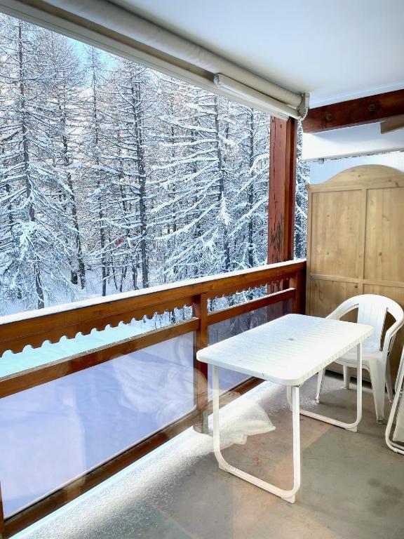 Appartement T1 pour 5 aux 2 Alpes - Terrasse sur jardin, Wi-Fi, parking gratuit v zimě