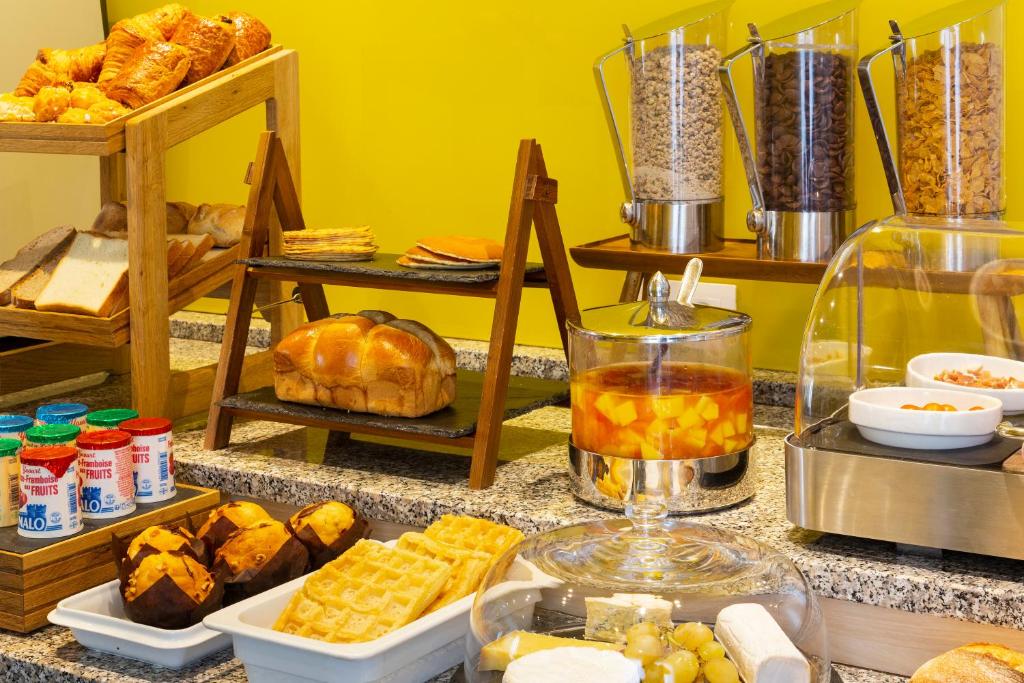 Citadines Tour Eiffel Paris - Resim 12