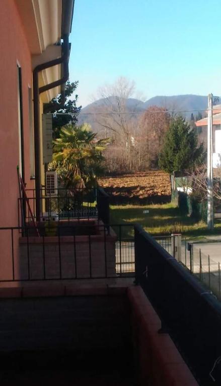 Nespecifikovaný výhled na hory nebo výhled na hory při pohledu z apartmánu