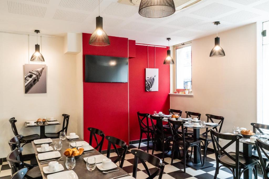 Hotel de Flore - Montmartre - Resim 28