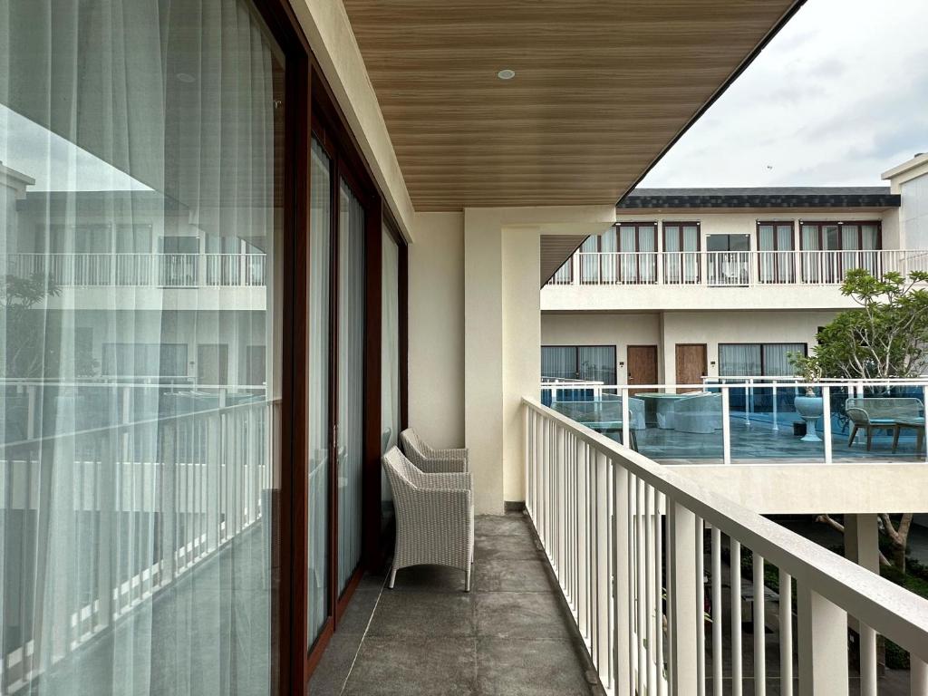 Balkón nebo terasa v ubytování Tabebuya Resto & Resort