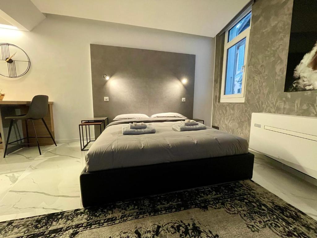 TALEDA Apartments - Modern Apartments & Self Checkin in the Old Town - Apartamento De Lujo